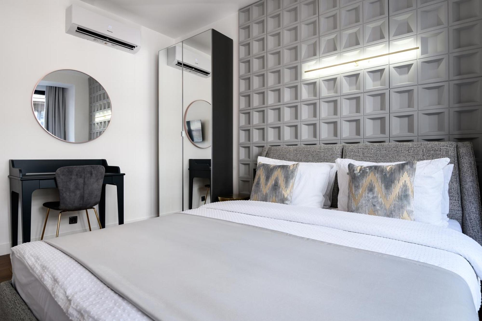 Urban Downtown Luxury Rooms And Suites Belgrad Exteriör bild