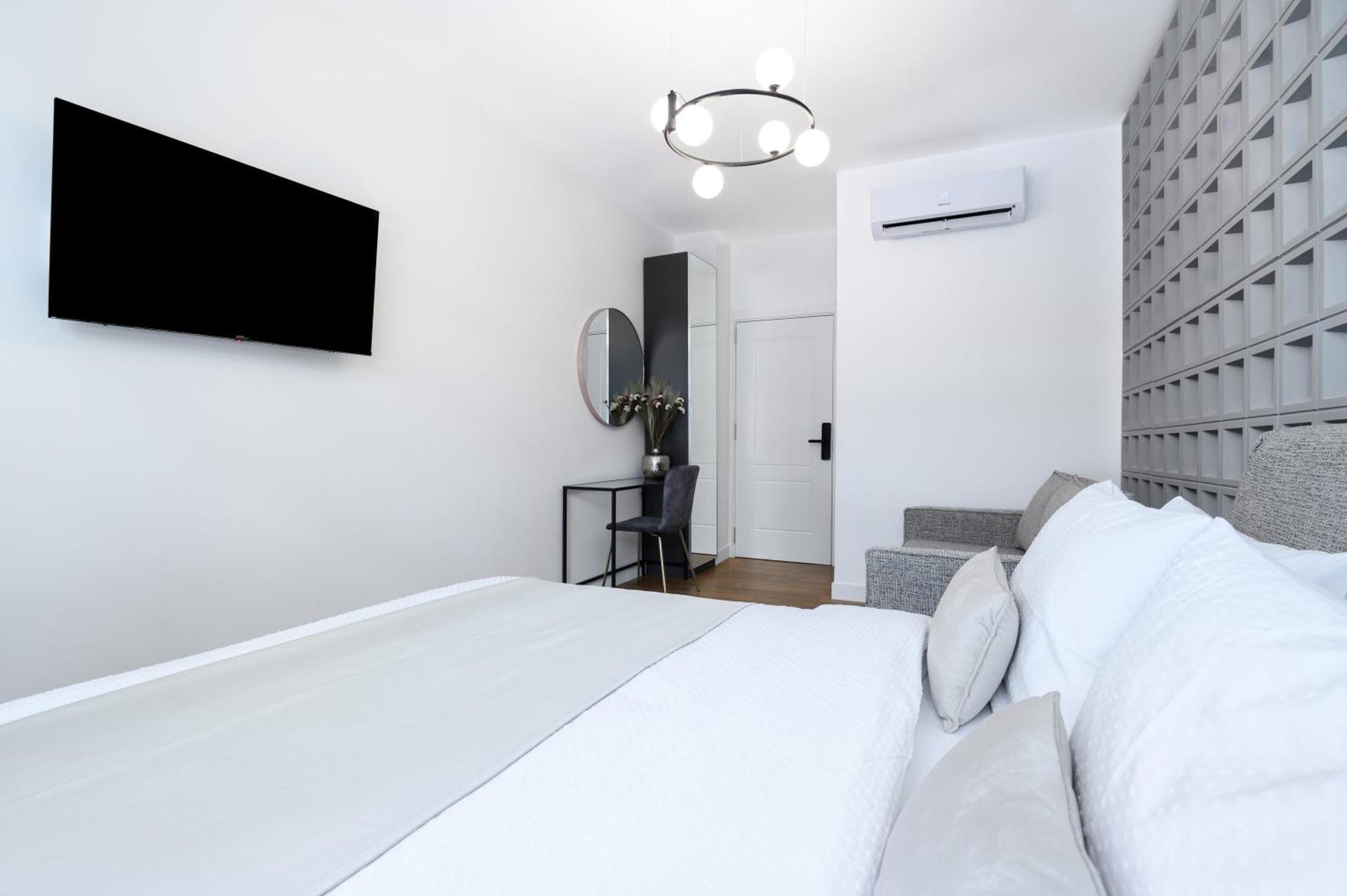Urban Downtown Luxury Rooms And Suites Belgrad Exteriör bild