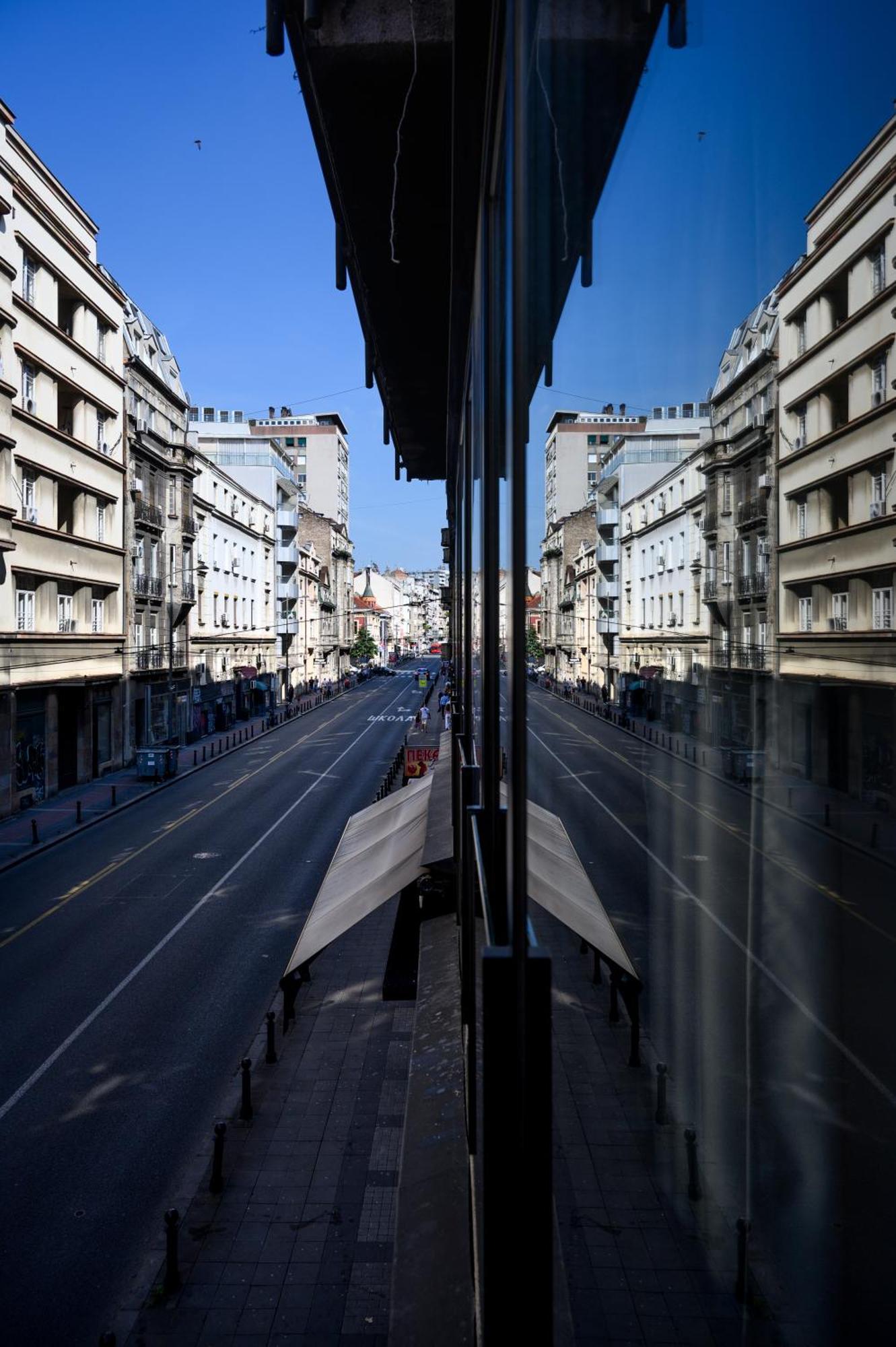 Urban Downtown Luxury Rooms And Suites Belgrad Exteriör bild